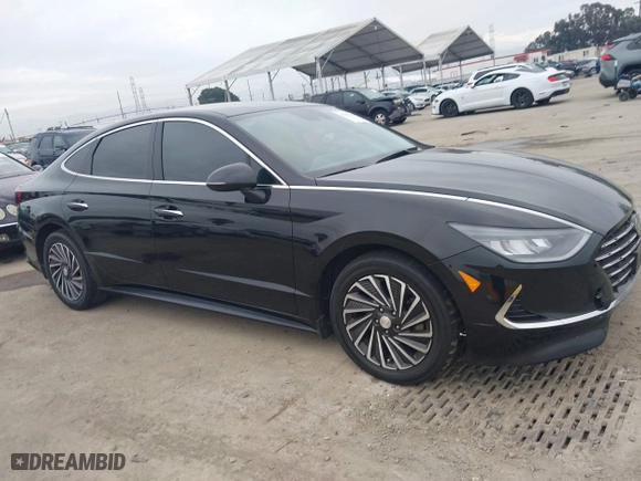 2021 Hyundai Sonata Hybrid SEL with VIN KMHL34JJ1MA024239, listed as a IAAI auction lot 41707290 with 165,214 mi miles. Bid and sale history available at carsss.com. Image 13.