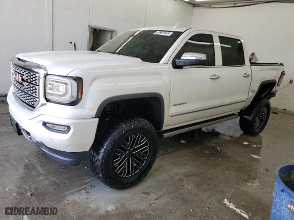 2018 GMC Sierra 1500 Denali with VIN 3GTU2PEJ9JG445453, listed as a Copart auction lot 50991655 with 114,828 mi miles and Salvage Title. Bid and sale history available at carsss.com. Image 1.