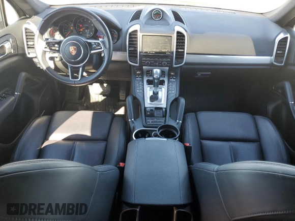 2016 Porsche Cayenne with VIN WP1AA2A28GLA00736, listed as a Copart auction lot 47074705 with 43,719 mi miles and Salvage Title. Bid and sale history available at carsss.com. Image 8.