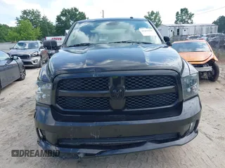 2015 Ram 1500 Express z VIN 3C6RR6KT3FG687249, wystawiony jako IAAI lot #42253945 z przebiegiem 162 166 mil mil oraz . Historia ofert i sprzedaży dostępna na DreamBid. Obrazek 12.