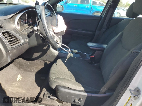2011 Chrysler 200 Touring with VIN 1C3BC1FB1BN614399, listed as a Copart auction lot 44334155 with 170,372 mi miles and Salvage Title. Bid and sale history available at carsss.com. Image 7.