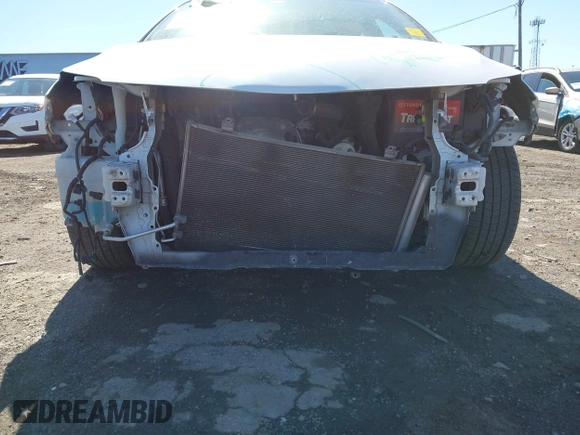 2013 Toyota Avalon XLE with VIN 4T1BK1EB3DU014472, listed as a IAAI auction lot 41826245 with 151,522 mi miles and . Bid and sale history available at DreamBid. Image 6.