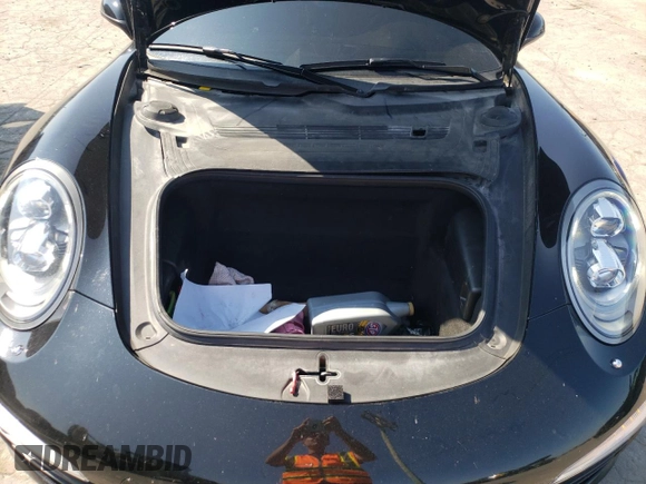 2016 Porsche 911 Carrera with VIN WP0CA2A98GS141352, listed as a Copart auction lot 68919674 with 38,982 mi miles and Salvage Title. Bid and sale history available at carsss.com. Image 11.
