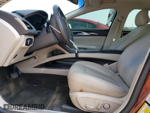 2016 Lincoln MKZ with VIN 3LN6L2GK4GR630680, listed as a Copart auction lot 55644633 with 91,483 mi miles and Salvage Title. Bid and sale history available at DreamBid. Image 7.