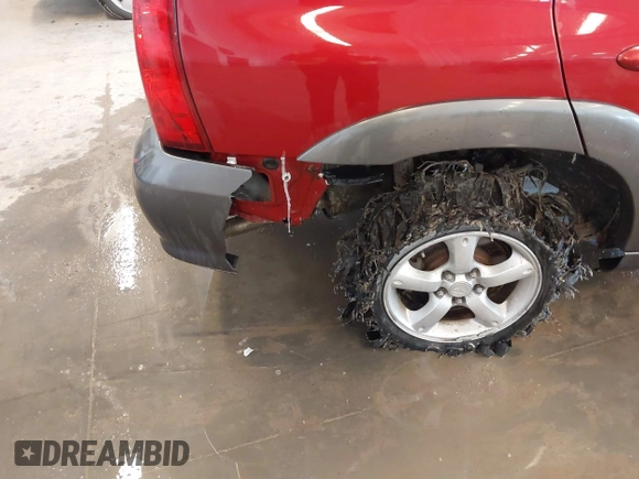 2006 Mazda Tribute S with VIN 4F2YZ06196KM14531, listed as a IAAI auction lot 41594920 with 297,204 mi miles and . Bid and sale history available at carsss.com. Image 6.