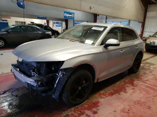 2018 Audi Q5 Premium Plus with VIN WA1BNAFY9J2010040, listed as a Copart auction lot 39768403 with 52,815 mi miles. Bid and sale history available at carsss.com. Image 1.