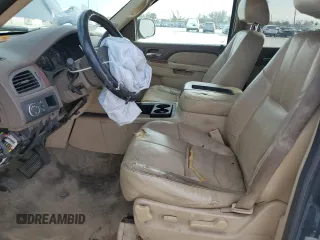 2012 Chevrolet Avalanche LT with VIN 3GNMCFE02CG236905, listed as a Copart auction lot 45285345 with 245,236 mi miles and Salvage Title. Bid and sale history available at carsss.com. Image 7.