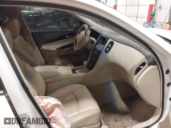 2011 Infiniti EX Journey с VIN JN1AJ0HP3BM801670, выставлен на аукционе IAAI как лот 40838976 с пробегом 132 493 миль миль и . История ставок и продаж доступна на DreamBid. Изображение 5.