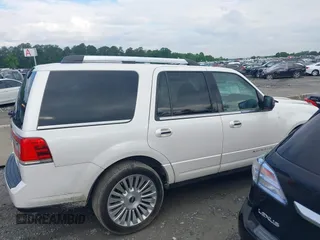 2017 Lincoln Navigator Reserve with VIN 5LMJJ2KT2HEL00490, listed as a IAAI auction lot 42234791 with 80,510 mi miles and . Bid and sale history available at DreamBid. Image 13.