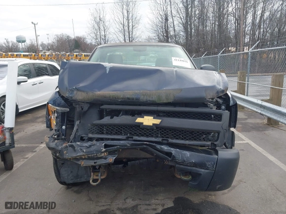 2011 Chevrolet Silverado 1500 Work Truck with VIN 1GCNKPEA8BZ323334, listed as a IAAI auction lot 41149026 with 84,604 mi miles. Bid and sale history available at carsss.com. Image 12.