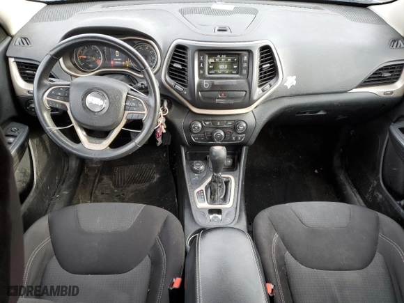 2015 Jeep Cherokee Latitude with VIN 1C4PJMCB6FW738889, listed as a Copart auction lot 50124425 with 172,616 mi miles and Salvage Title. Bid and sale history available at carsss.com. Image 8.