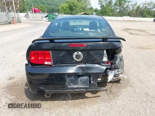 2007 Ford Mustang GT Deluxe with VIN 1ZVFT82H275230619, listed as a IAAI auction lot 42478109 with 129,201 mi miles and . Bid and sale history available at DreamBid. Image 17.