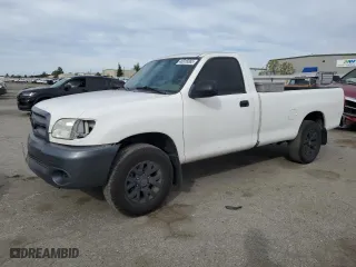 2006 Toyota Tundra with VIN 5TBJU32106S476070, listed as a Copart auction lot 46318365 with 284,570 mi miles and Salvage Title. Bid and sale history available at carsss.com. Image 1.