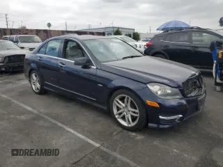 2012 Mercedes-Benz C 250 Sport с VIN WDDGF4HB0CA627652, выставлен на аукционе Copart как лот 65269385 с пробегом 112 504 миль миль и Чистый • Clean title. История ставок и продаж доступна на DreamBid. Изображение 4.