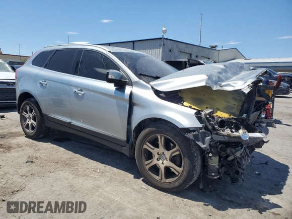 2013 Volvo XC60 T6 with VIN YV4902DZ2D2370112, listed as a Copart auction lot 64323455 with 118,714 mi miles and Salvage title. Bid and sale history available at DreamBid. Image 4.