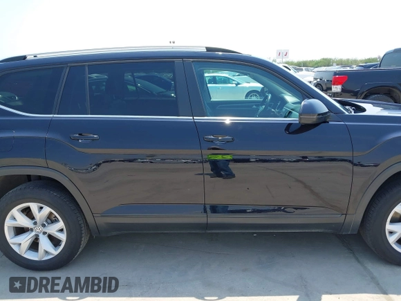 2018 Volkswagen Atlas SE z VIN 1V2DP2CA0JC600433, wystawiony jako IAAI lot #42232714 z przebiegiem 125 124 mil mil oraz . Historia ofert i sprzedaży dostępna na DreamBid. Obrazek 13.
