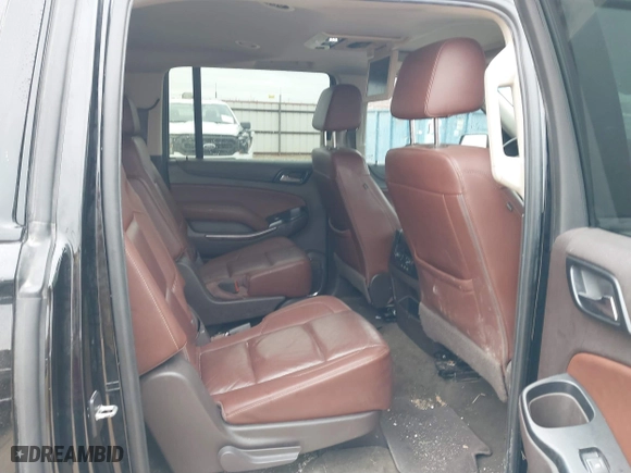 2018 Chevrolet Suburban Premier with VIN 1GNSCJKC3JR253802, listed as a IAAI auction lot 41442438 with 151,781 mi miles. Bid and sale history available at carsss.com. Image 8.