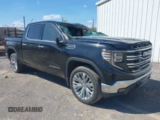 2022 GMC Sierra 1500 SLT z VIN 1GTUUDED5NZ622976, wystawiony jako IAAI lot #41834022 z przebiegiem 43 833 mil mil oraz . Historia ofert i sprzedaży dostępna na DreamBid. Obrazek 1.