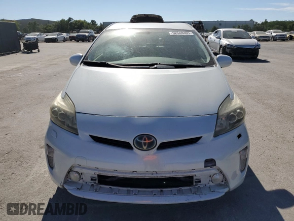 2014 Toyota Prius Four with VIN JTDKN3DU6E1773808, listed as a Copart auction lot 52548465 with 135,514 mi miles and Salvage Title. Bid and sale history available at carsss.com. Image 5.