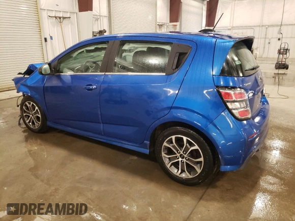2018 Chevrolet Sonic LT z VIN 1G1JD6SH3J4105391, wystawiony jako Copart lot #47450685 z przebiegiem 69 558 mil mil oraz Nie do naprawy • Non repairable. Historia ofert i sprzedaży dostępna na DreamBid. Obrazek 2.