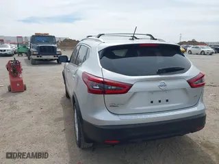 2020 Nissan Rogue Sport SV with VIN JN1BJ1CV6LW548611, listed as a IAAI auction lot 41793792 with 39,562 mi miles. Bid and sale history available at carsss.com. Image 3.