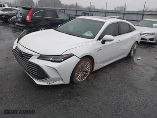 2020 Toyota Avalon Hybrid Limited with VIN 4T1C21FB9LU016373, listed as a IAAI auction lot 41536148 with 104,675 mi miles. Bid and sale history available at carsss.com. Image 21.