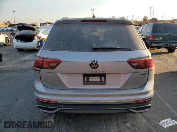 2023 Volkswagen Tiguan S with VIN 3VVFB7AX6PM001994, listed as a Copart auction lot 81246484 with 34,336 mi miles and Clean title. Bid and sale history available at DreamBid. Image 6.