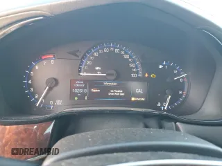 2014 Cadillac CTS Luxury AWD with VIN 1G6AX5S33E0197714, listed as a Copart auction lot 52496745 with 102,618 mi miles and Salvage Title. Bid and sale history available at DreamBid. Image 9.