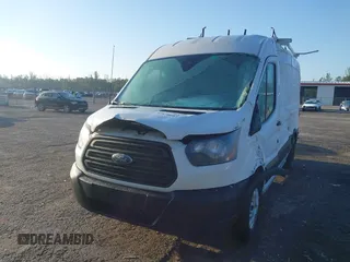 2019 Ford Transit with VIN 1FTYR2CM5KKA87758, listed as a IAAI auction lot 41878097 with 95,710 mi miles. Bid and sale history available at carsss.com. Image 6.