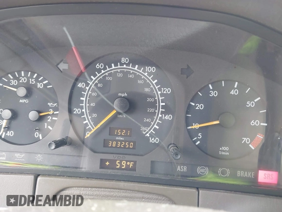 1997 Mercedes-Benz S-Class with VIN WDBGA32G1VA349367, listed as a IAAI auction lot 42079132 with 383,250 mi miles. Bid and sale history available at carsss.com. Image 7.