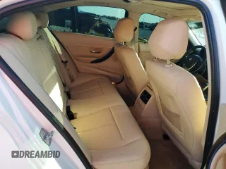 2014 BMW 3 Series 328i xDrive z VIN WBA3B5G53ENS07740, wystawiony jako Copart lot #61913665 z przebiegiem 149 874 mil mil oraz Czysty tytuł • Clean title. Historia ofert i sprzedaży dostępna na DreamBid. Obrazek 10.
