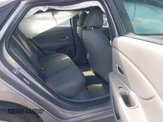 2023 Hyundai Elantra SEL with VIN KMHLS4AG3PU421669, listed as a IAAI auction lot 41278155 with 21,705 mi miles and . Bid and sale history available at DreamBid. Image 8.