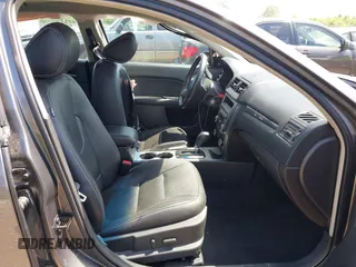 2011 Ford Fusion SEL with VIN 3FAHP0JA6BR328635, listed as a IAAI auction lot 42092220 with 82,251 mi miles and . Bid and sale history available at carsss.com. Image 5.