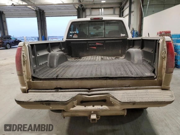 1998 Chevrolet Silverado 1500 with VIN 1GCEK14R8WZ277577, listed as a Copart auction lot 85112704 with 417,537 mi miles and Clean Title. Bid and sale history available at DreamBid. Image 6.