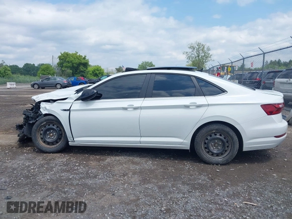 2020 Volkswagen Jetta S с VIN 3VWN57BUXLM036499, выставлен на аукционе IAAI как лот 42554913 с пробегом 110 621 миль миль и . История ставок и продаж доступна на DreamBid. Изображение 15.