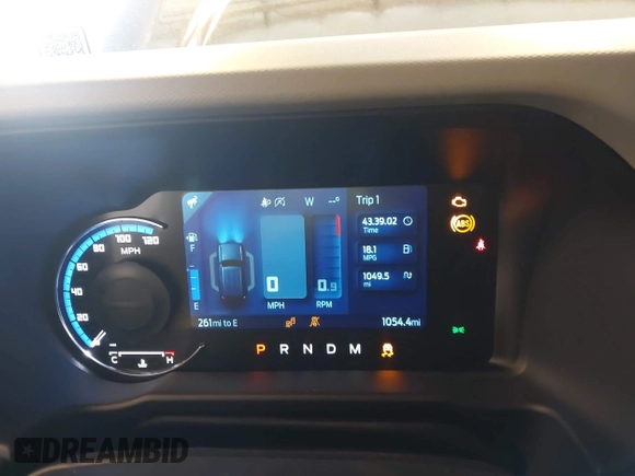 2024 Ford Bronco Big Bend z VIN 1FMDE7BH7RLB55036, wystawiony jako IAAI lot #42404799 z przebiegiem 1 054 mil mil oraz . Historia ofert i sprzedaży dostępna na DreamBid. Obrazek 7.