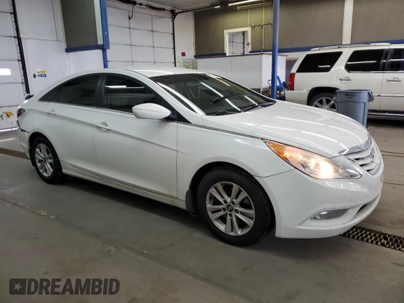2013 Hyundai Sonata GLS with VIN 5NPEB4AC8DH723247, listed as a Copart auction lot 51471455 with 100,999 mi miles and Salvage Title. Bid and sale history available at carsss.com. Image 4.