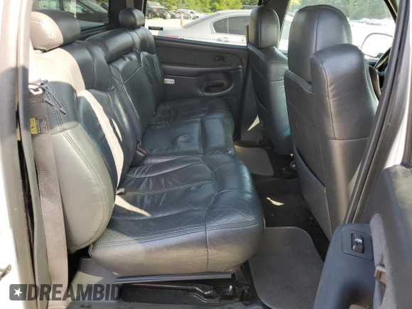 2002 GMC Sierra 1500HD SLE z VIN 1GTGC13U22F117864, wystawiony jako Copart lot #60396074 z przebiegiem Nie podano mil oraz Szkody całkowita. Historia ofert i sprzedaży dostępna na DreamBid. Obrazek 10.