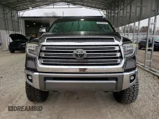 2018 Toyota Tundra SR5 with VIN 5TFAW5F15JX742032, listed as a Copart auction lot 83855754 with 82,476 mi miles and Salvage title. Bid and sale history available at DreamBid. Image 5.
