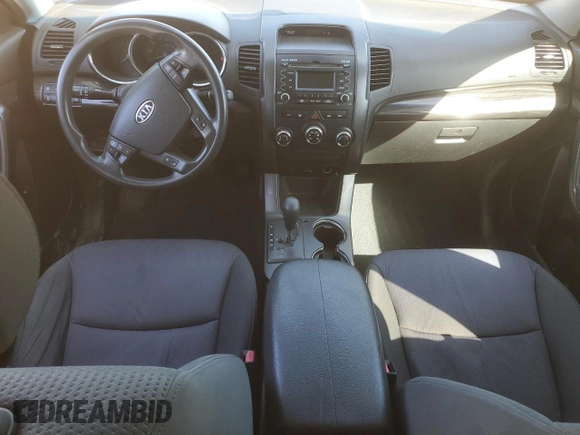 2012 Kia Sorento LX with VIN 5XYKTDA20CG218347, listed as a Copart auction lot 47980695 with 163,476 mi miles and Salvage Title. Bid and sale history available at carsss.com. Image 8.