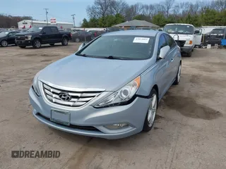2012 Hyundai Sonata 2.4L Limited PZEV with VIN 5NPEC4AC2CH333580, listed as a IAAI auction lot 42024064 with 155,909 mi miles. Bid and sale history available at carsss.com. Image 2.