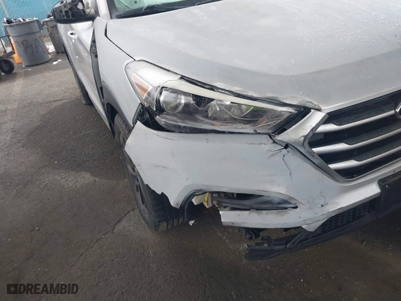 2018 Hyundai Tucson SEL with VIN KM8J33A47JU690687, listed as a IAAI auction lot 41515092 with 65,747 mi miles. Bid and sale history available at carsss.com. Image 6.