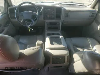 2005 GMC Sierra 1500 with VIN 1GTHC23275F938231, listed as a Copart auction lot 85245654 with 131,868 mi miles and Salvage Title. Bid and sale history available at DreamBid. Image 8.