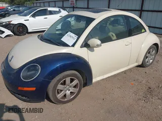 2007 Volkswagen Beetle with VIN 3VWRW31C07M515956, listed as a IAAI auction lot 42302912 with 173,304 mi miles and . Bid and sale history available at DreamBid. Image 2.