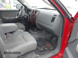 2005 Dodge Dakota SLT with VIN 1D7HW42N25S305244, listed as a IAAI auction lot 42517281 with 155,487 mi miles and . Bid and sale history available at DreamBid. Image 5.