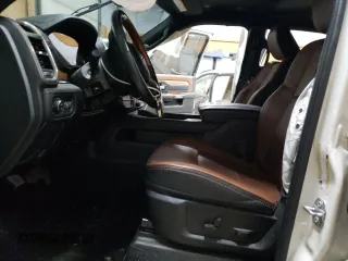 2022 Ram 2500 Longhorn z VIN 3C6UR5GL8NG165499, wystawiony jako Copart lot #77813584 z przebiegiem 49 443 mil mil oraz Szkoda całkowita • Salvage title. Historia ofert i sprzedaży dostępna na DreamBid. Obrazek 7.