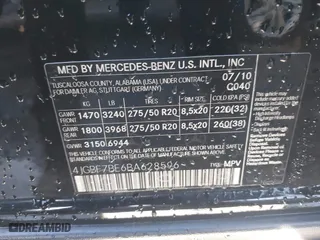 2011 Mercedes-Benz GL-Class GL 450 with VIN 4JGBF7BE6BA628596, listed as a IAAI auction lot 41737405 with 166,040 mi miles. Bid and sale history available at carsss.com. Image 9.