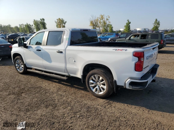 2021 Chevrolet Silverado 1500 Custom with VIN 1GCUYBEF3MZ114210, listed as a Copart auction lot 71460514 with 85,399 mi miles and Non Repairable. Bid and sale history available at carsss.com. Image 2.