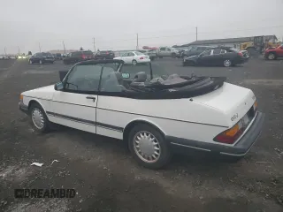 1992 Saab 900 z VIN YS3AK76E3N7007347, wystawiony jako Copart lot #83771454 z przebiegiem 113 408 mil mil oraz Szkoda całkowita • Salvage title. Historia ofert i sprzedaży dostępna na DreamBid. Obrazek 2.