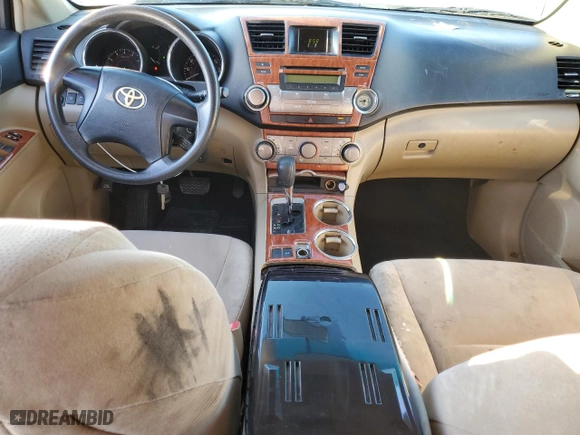 2011 Toyota Highlander with VIN 5TDZA3EHXBS008370, listed as a Copart auction lot 41478685 with 180,282 mi miles and Salvage Title. Bid and sale history available at carsss.com. Image 8.